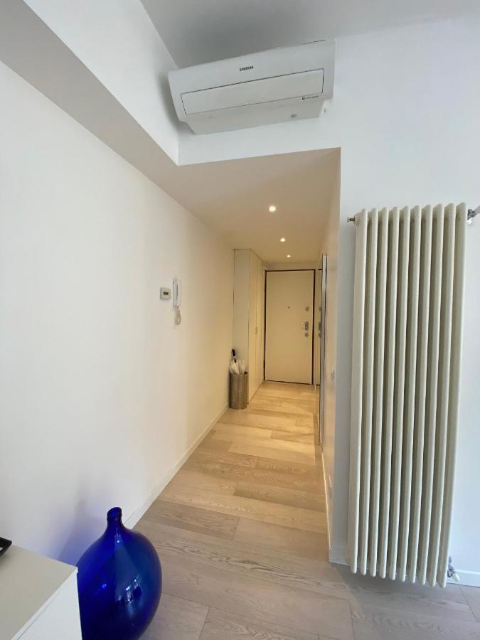Bright & Spacious Apartment Near Navigli - Ponti Milánó Kültér fotó